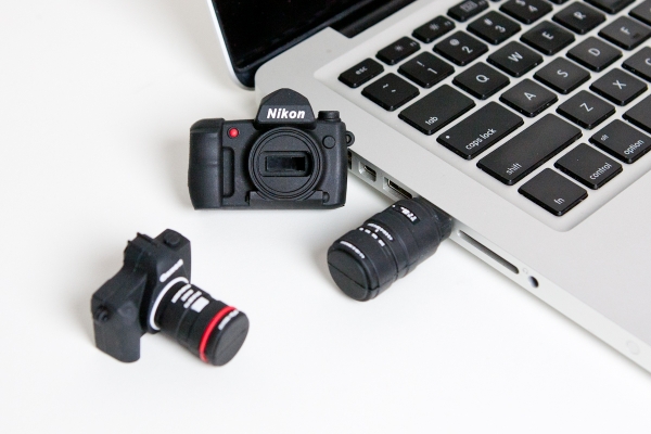 Camera USB drives