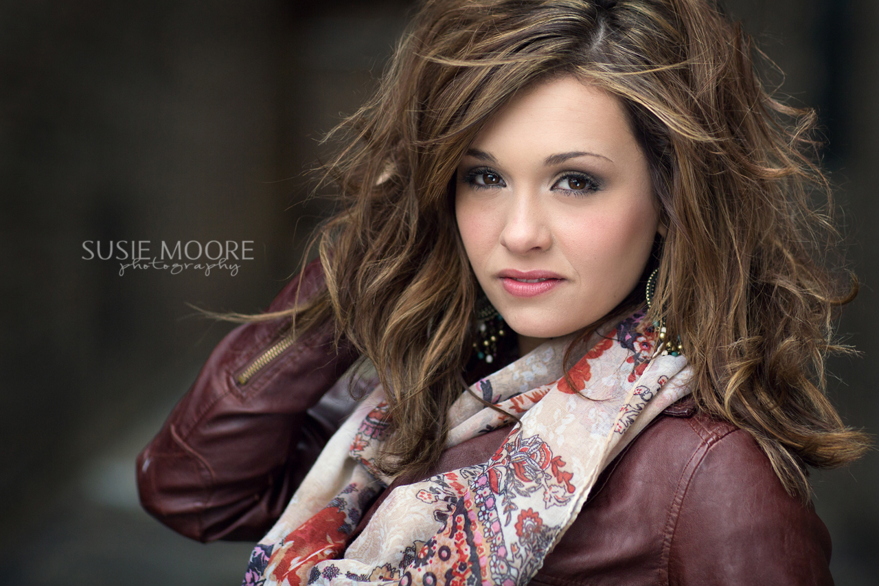 Portrait of Senior Girl Posing With Hand on head by Susie Moore Photography