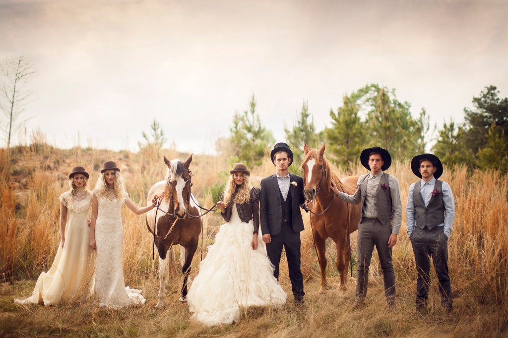 three nails photography _ bridal party with horses _ 