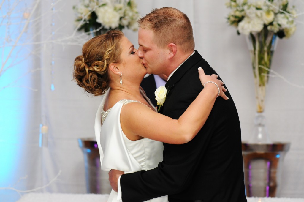 wedding kiss