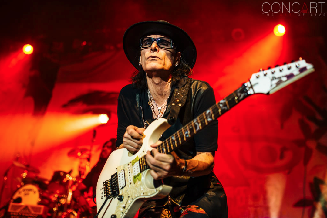 Steve Vai