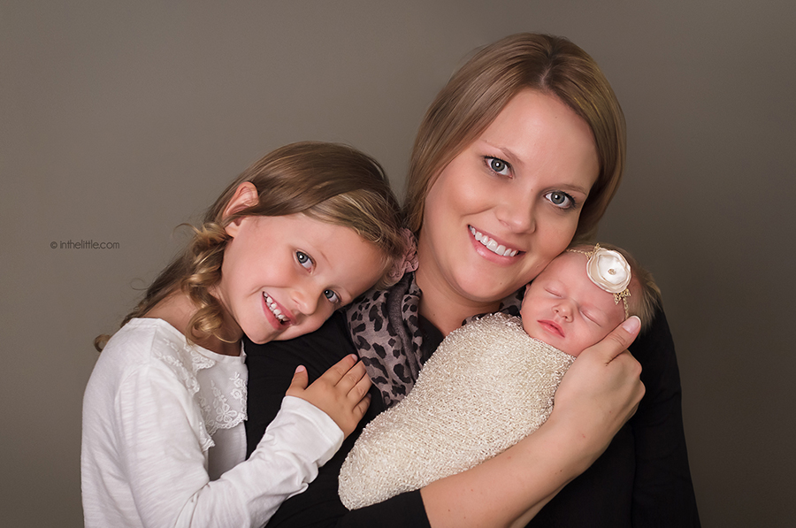 best-saint-louis-newborn-photographers-portrait-studio-091714-81-blog